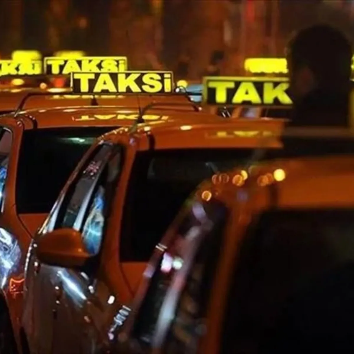 Ankara'da taksicilere NATO düzeni: Gri pantolon ve beyaz gömlek