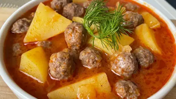 Anne Usulü Sulu Köfte: Doyurucu ve Lezzetli Tarif