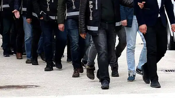 Antalya'da 'Altunlar' suç örgütüne operasyon: 63 gözaltı