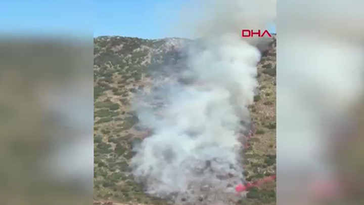 Antalya Demre’de orman yangını: Havadan ve karadan müdahale sürüyor