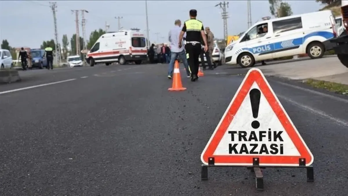 Antalya'da otomobil uçurumdan yuvarlandı: 5 kişi hayatını kaybetti