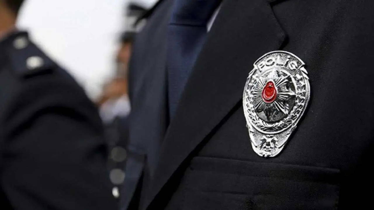 Antalya'da Rüşvet Operasyonu: 2 Emniyet Müdürü ve 1 Komiser Tutuklandı