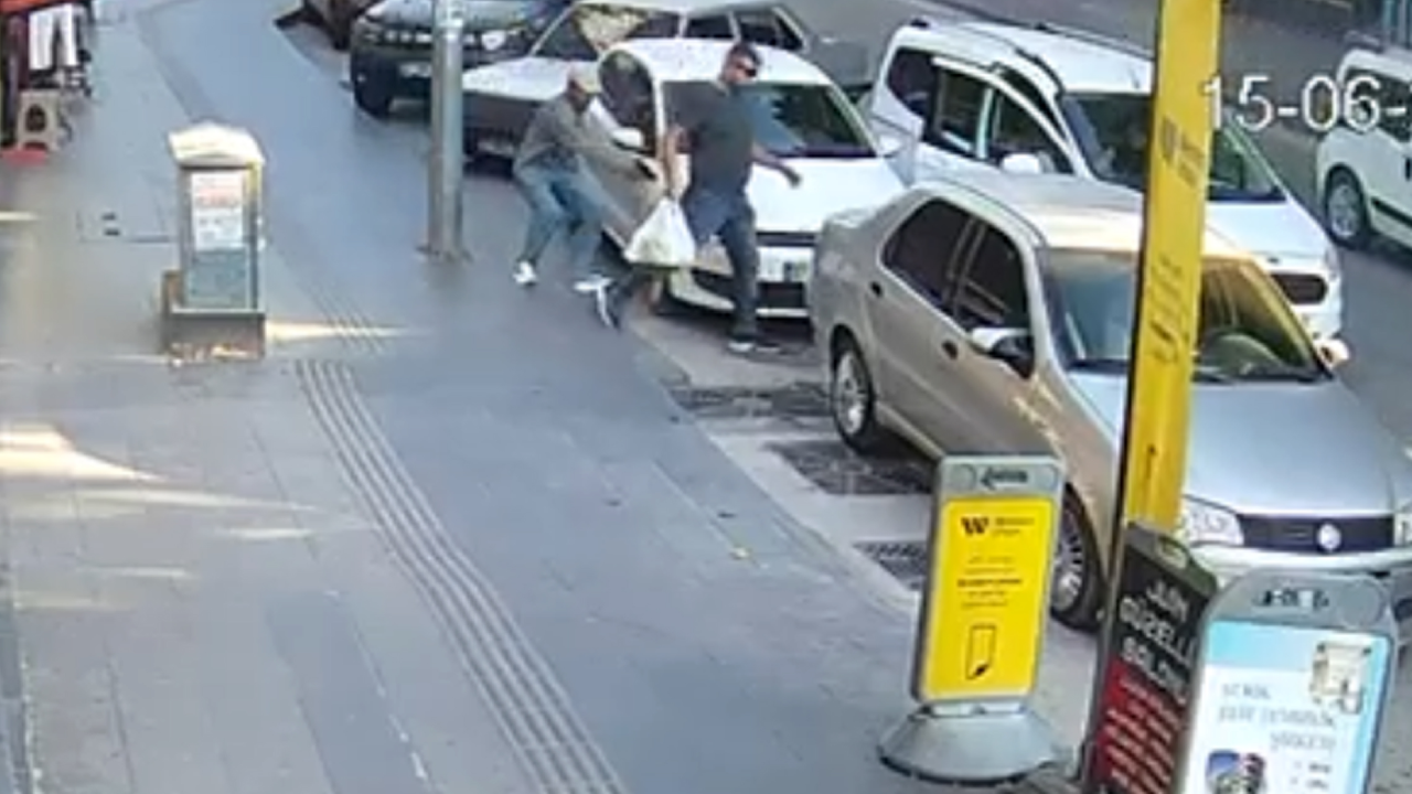 Antalya'da pastane çıkışı silahlı saldırı: 1 yaralı