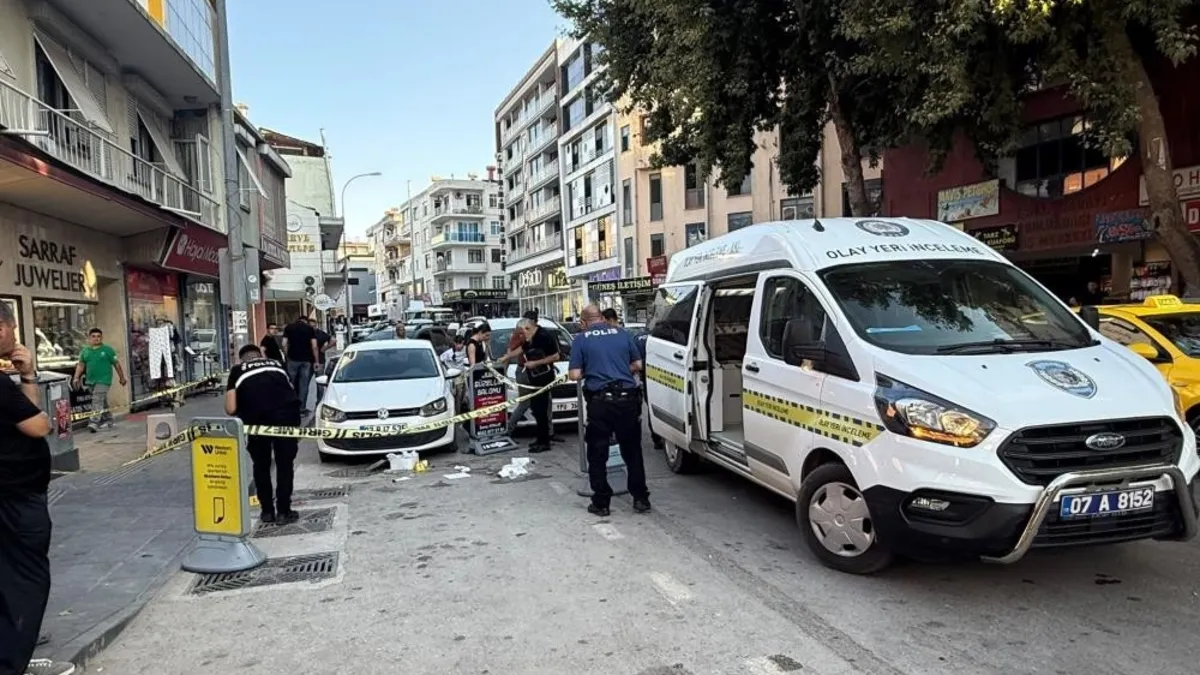Antalya'da doğum günü pastası alırken silahlı saldırı: 'Öldürme kastı ile geldi