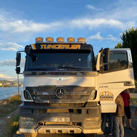 Antalya'da Kamyona Silahlı Saldırı: 1 Yaralı