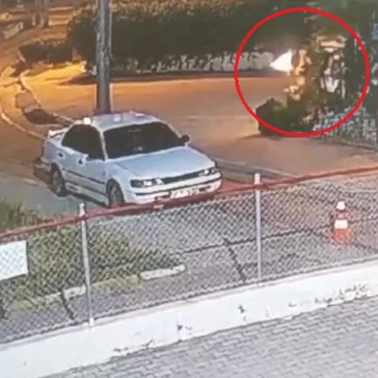 Antalya'da Nostalji Tramvayına Yanıcı Madde Saldırısı