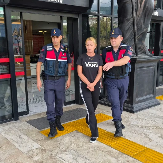 Otelin Merdivenlerinden Düşen Polonyalı Turist Hayatını Kaybetti