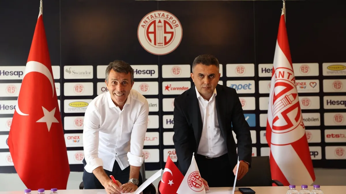 Antalyaspor'da Bülent Korkmaz Dönemi: 1 Yıllık İmza