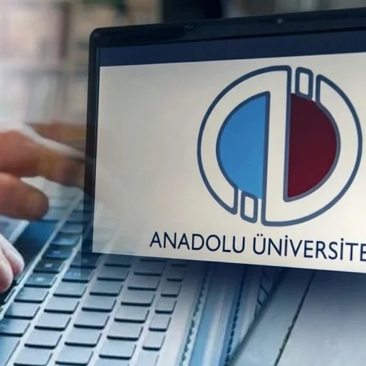 AÖF Güz Dönemi Kayıt Yenileme: Kritik Tarihler ve Ücretler