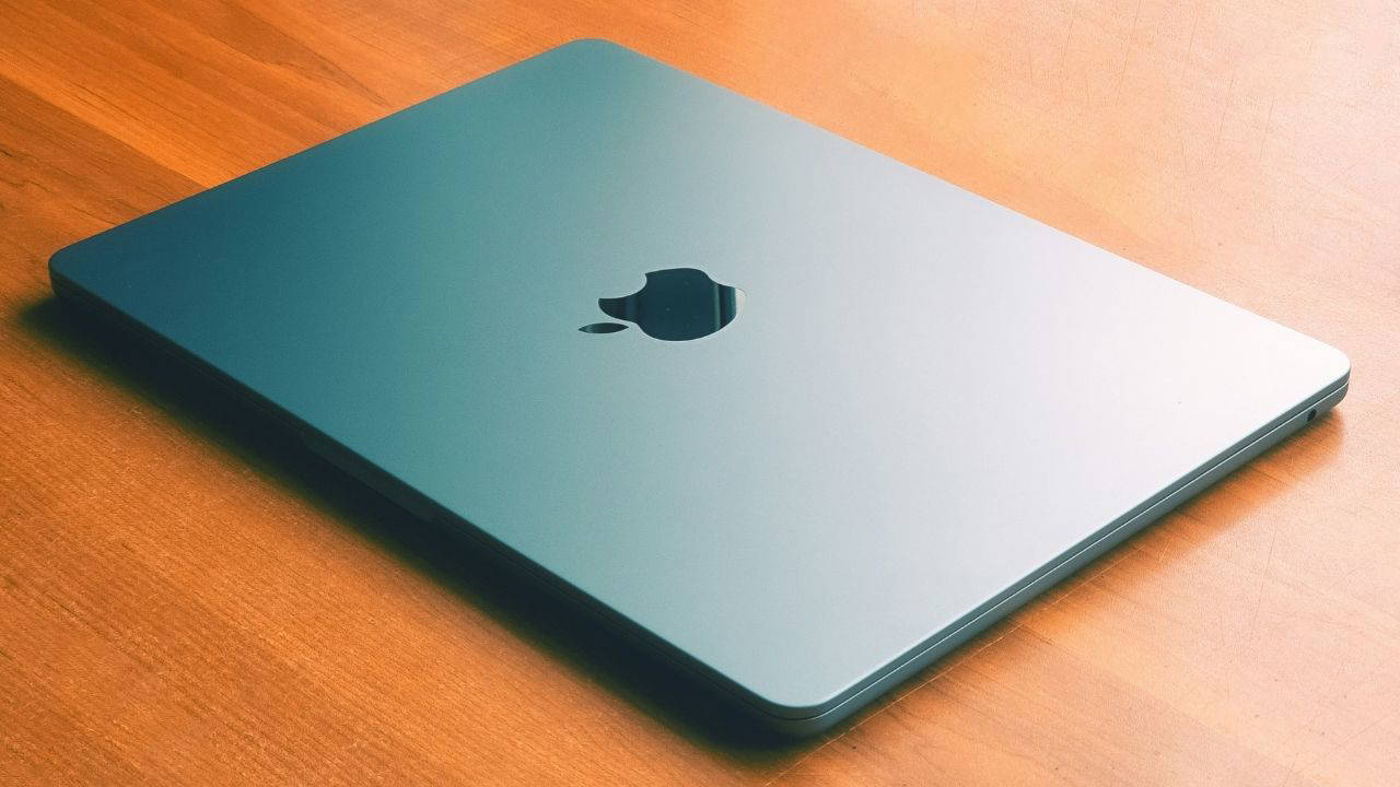 Apple'dan MacBook Air Kullanıcılarına Kötü Bellek Krizi