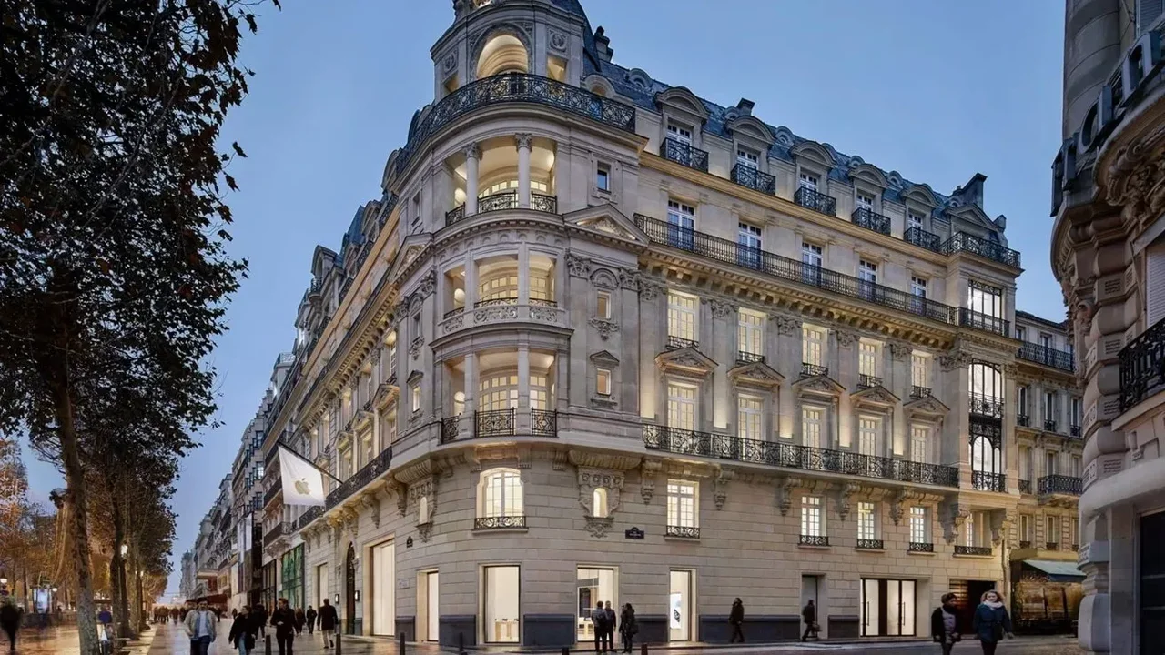 Apple, Paris'teki Üç Mağazasını Protestolar Nedeniyle Kapattı