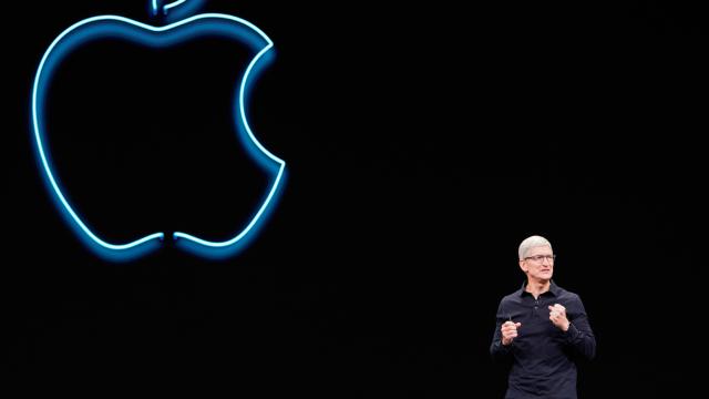 Apple'da Tarihi Değişim: Tim Cook CEO'luktan Ayrıldı, Yerine John Ternus Geçti
