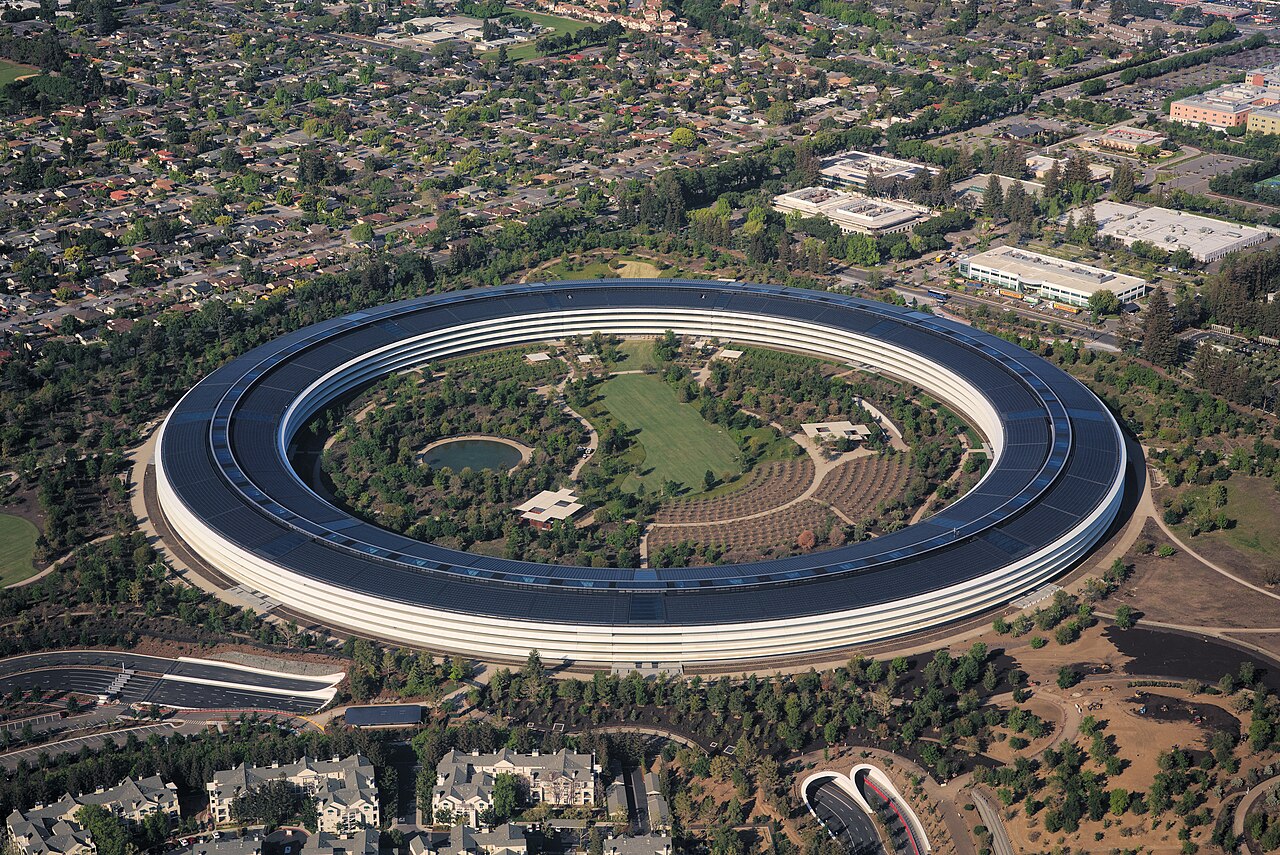 Apple Yeniden Zirvede: Piyasa Değeri 5 Trilyon Dolara Yaklaşıyor