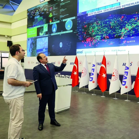 Türkiye'nin Arama Kurtarma Ordusu 175 Bin Kişiye Ulaştı