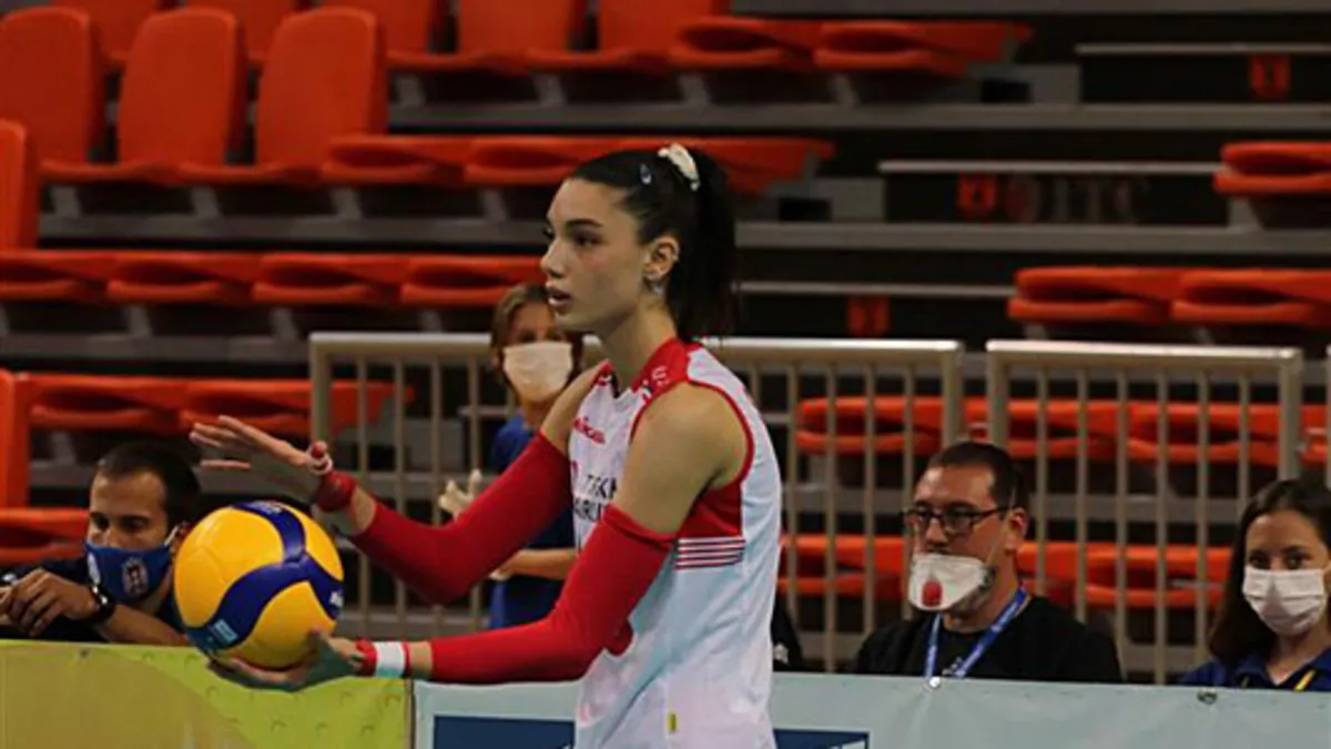 Aras Kargo Kadın Voleybol Takımı, Lila Şengün'ü Transfer Etti