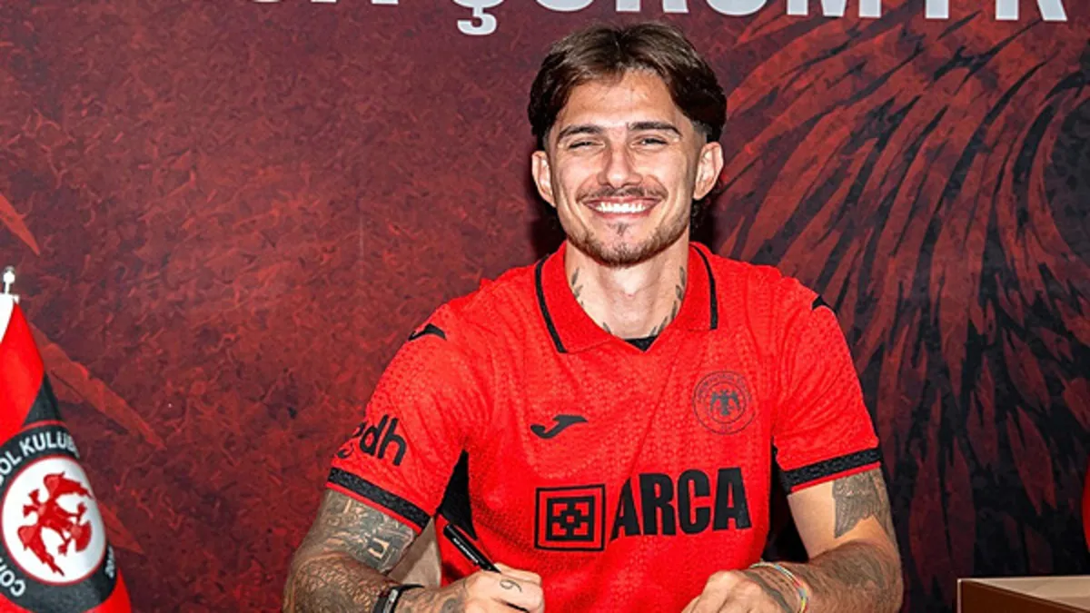 Arca Çorum FK, Galatasaray Maçı Öncesi Berat Ayberk Özdemir'i Transfer Etti