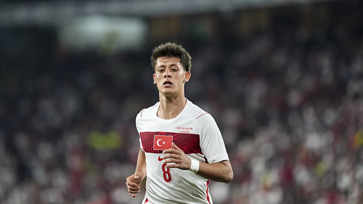 Arda Güler'in inanılmaz golüne LaLiga'dan yılın golü ödülü