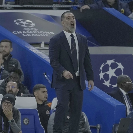 Arda Turan'ın Shakhtar'ı Devler Ligi'nde AEK'yı 3-1 Yendi