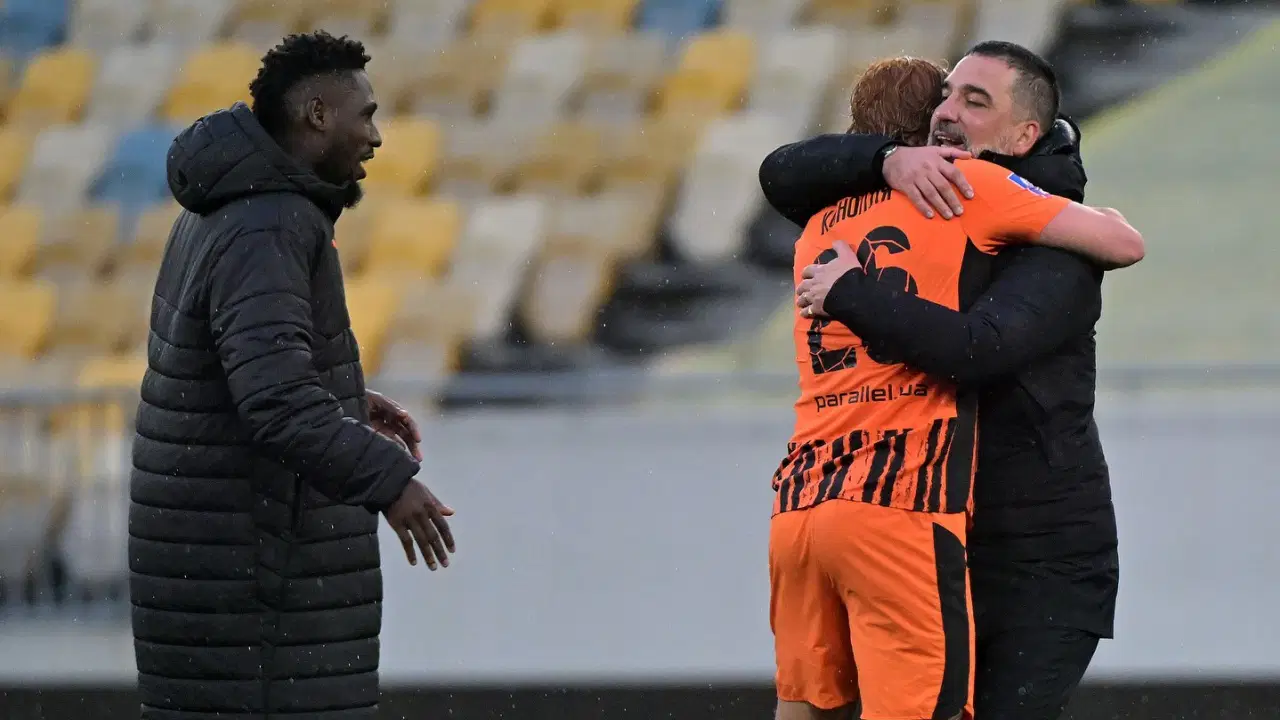 Arda Turan'ın Shakhtar'ı Ukrayna Ligi'nde 2'de 2 Yaptı