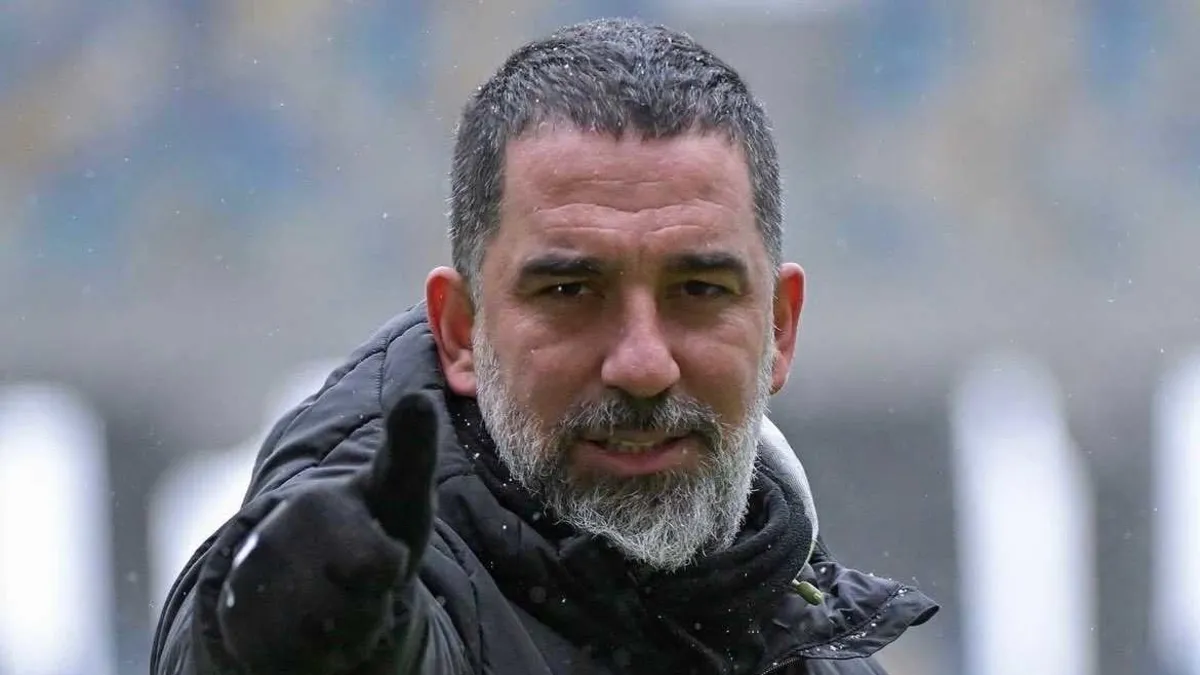 Arda Turan, Ukrayna'da Yılın Teknik Direktörü Seçildi