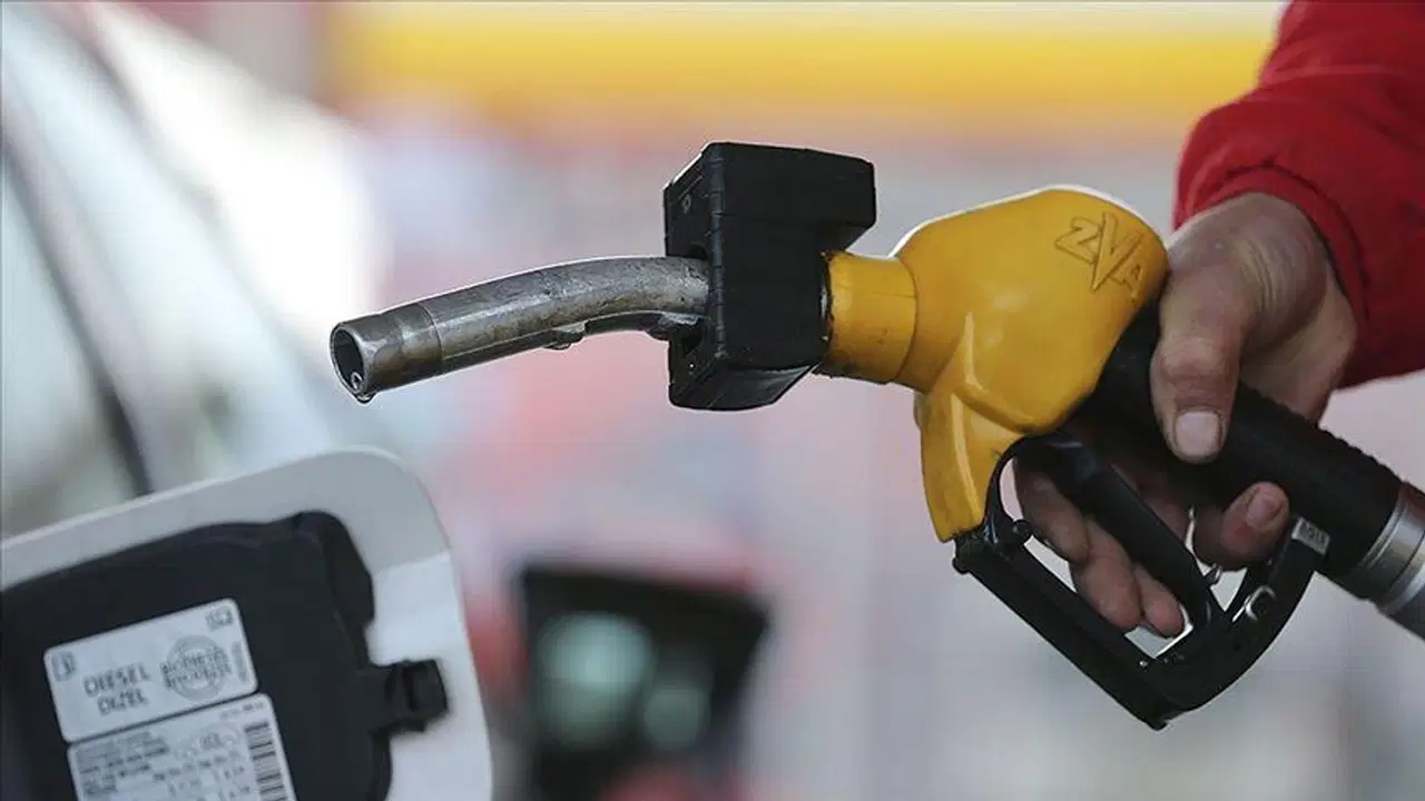 Ardahan'da Akaryakıt Zamlarına Esnaf Tepkisi: ÖTV ve KDV Muafiyeti Talebi