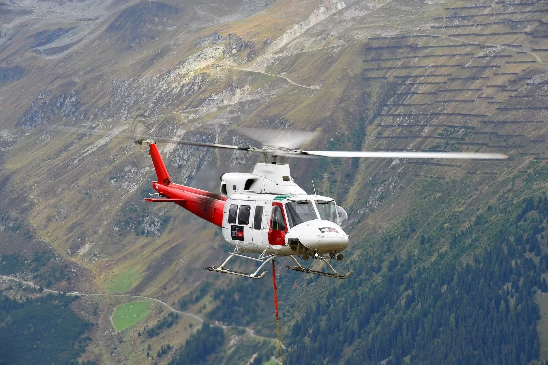 Arjantin'de Helikopter Kazası: 7 Kişi Hayatını Kaybetti
