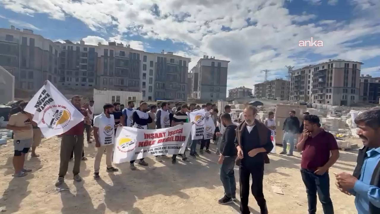 Arnavutköy'de İnşaat İşçileri 3 Aydır Maaş Alamıyor: Eylem Sürüyor