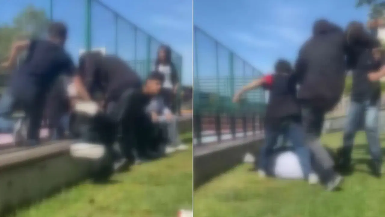 Arnavutköy'de çocuklar arkadaşlarını parkta darbetti: O anlar kamerada