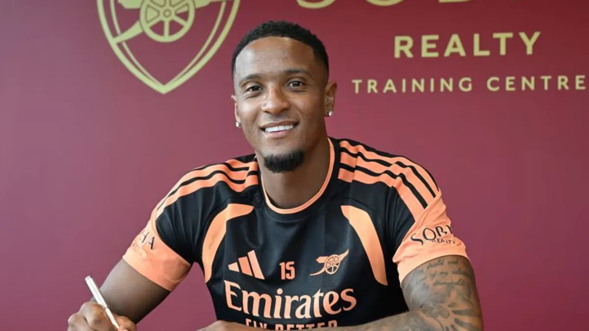 Arsenal, Ezri Konsa Transferini Resmen Açıkladı