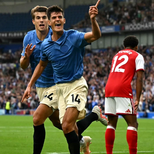 Arsenal şokta: Brighton'dan 3-0'lık ağır yenilgi