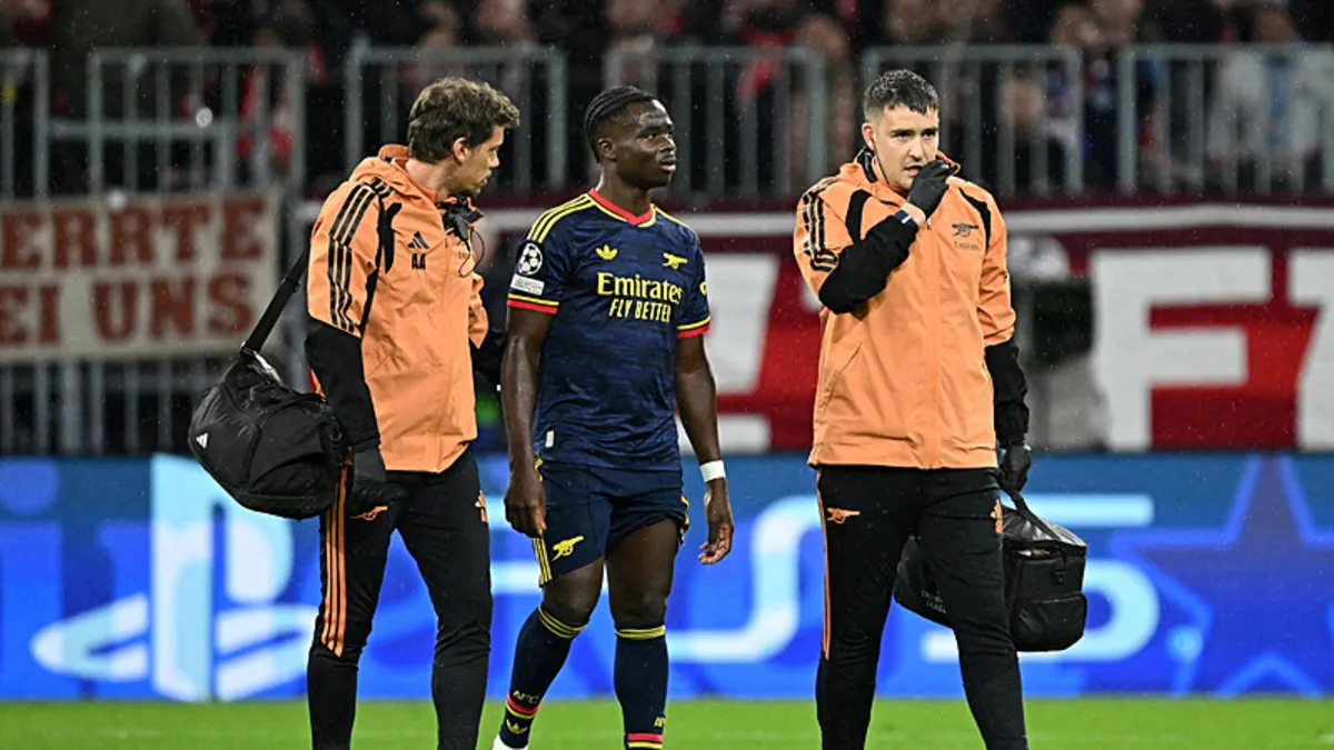 Arsenal'de Saka şoku: Arteta endişeli