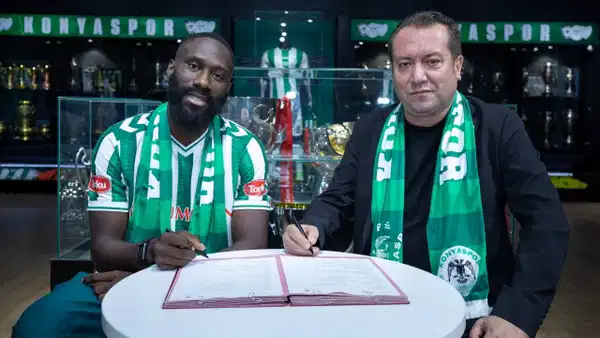 Arthur Masuaku Süper Lig'e Geri Döndü! Konyaspor Resmen Açıkladı