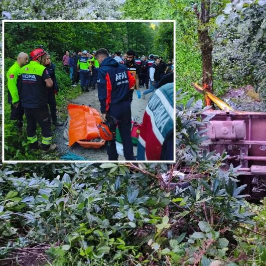 Artvin'de feci kaza: Kamyon yamaçtan yuvarlandı, sürücü öldü