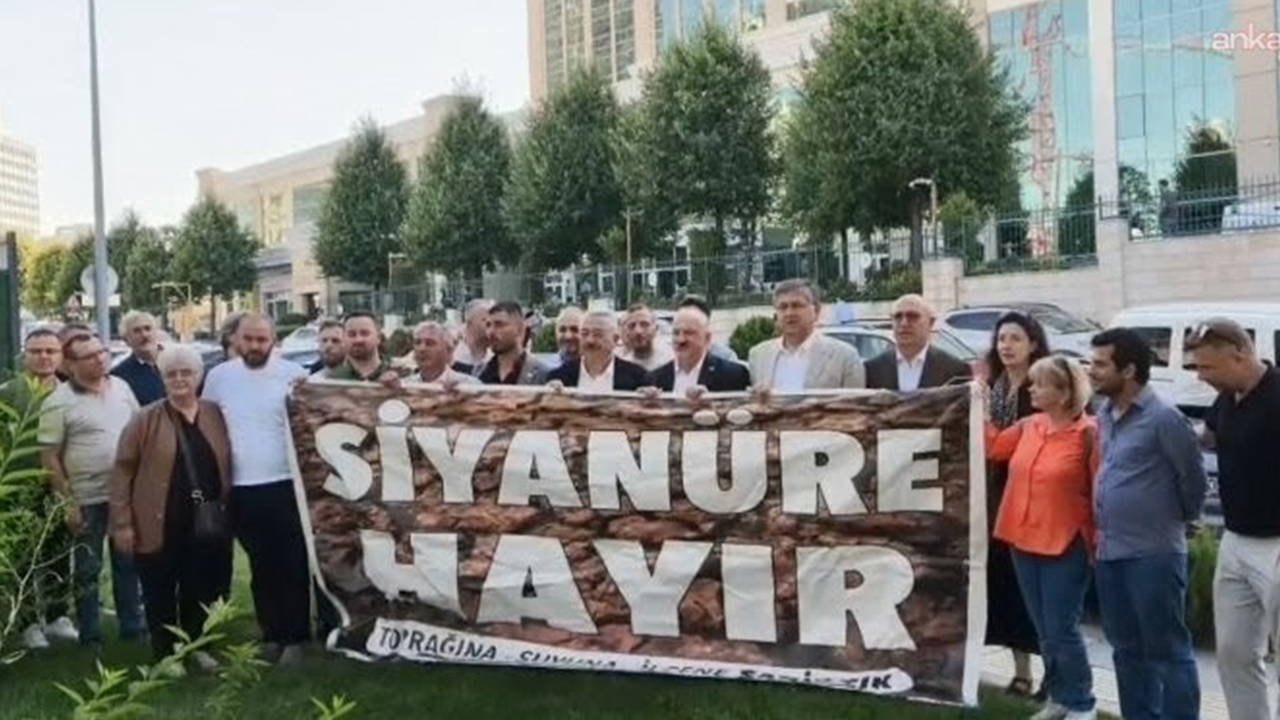 Artvin'de siyanürlü projeye tepki: 'Murgul'un tabutuna son çivi çakılıyor