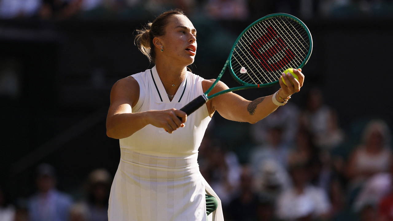 Aryna Sabalenka Wimbledon'da Ostapenko'yu Geçti, Dördüncü Turda