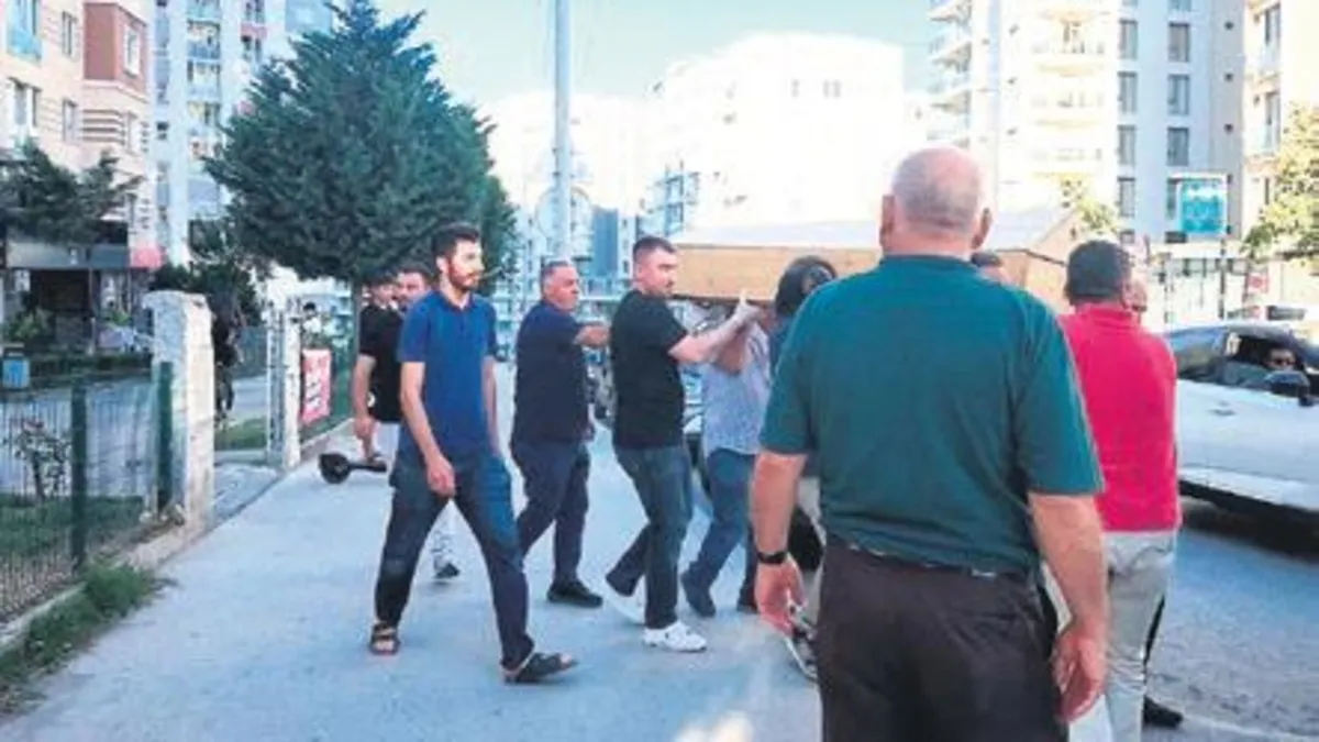 Asansörde Mahsur Kalan Çocukları Kurtarmaya Çalışan Apartman Görevlisi Hayatını Kaybetti
