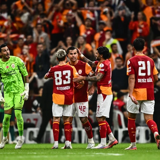 Aslan liderliği bırakmadı: Galatasaray 1-0 Kocaelispor