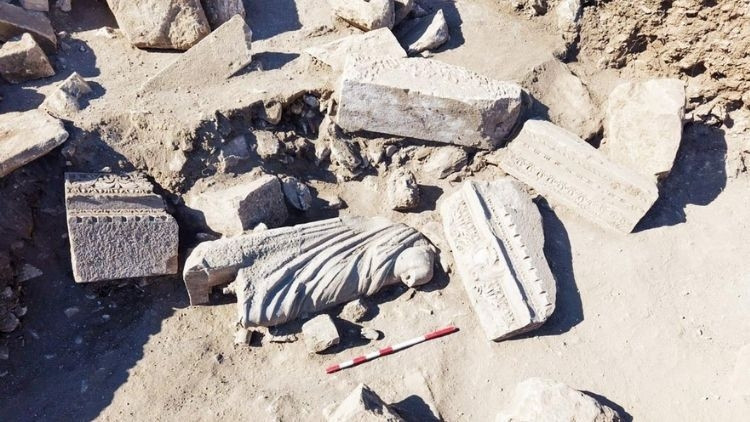 Aspendos Antik Kenti'nde 1800 Yıllık Şifacı Heykelleri Gün Yüzüne Çıktı