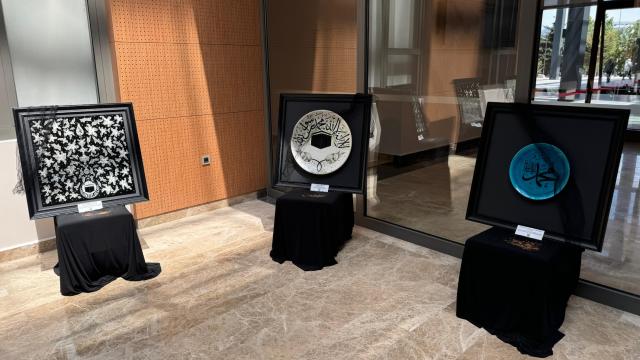 Asrı Saadet'ten Günümüze çini ve seramik sergisi İstanbul'da açıldı