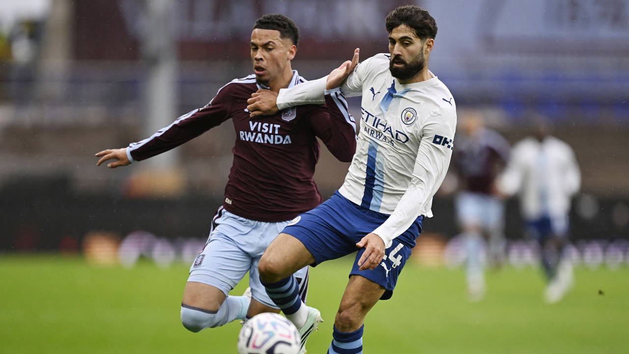 Aston Villa, Manchester City'yi 2 Golle Devirdi: City İlk Yenilgisini Aldı