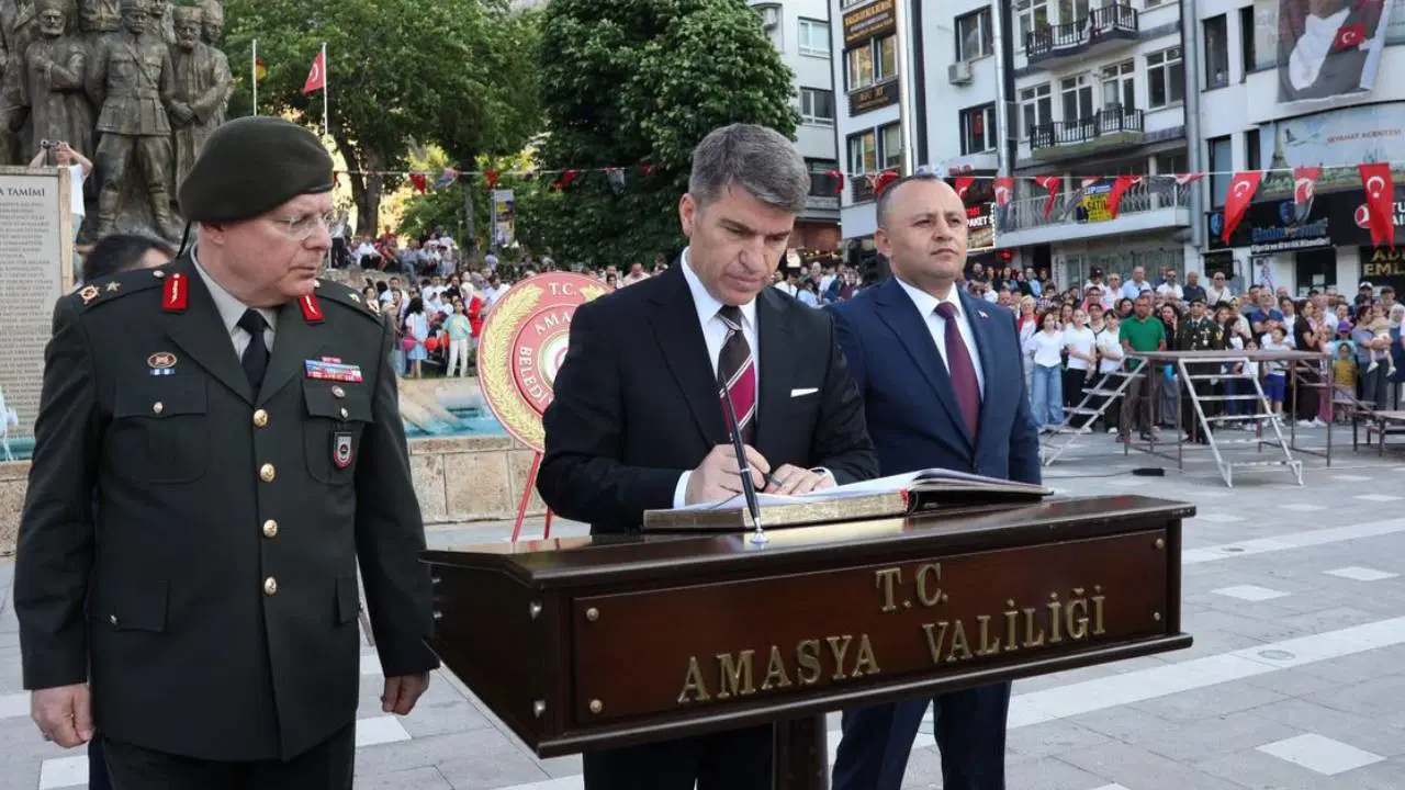 Atatürk'ün Amasya'ya gelişinin 107. yılı törenlerle kutlandı