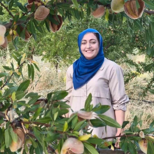 Atıl Araziyi Badem Bahçesine Çevirdi: 6 Ton Ürün Bekliyor