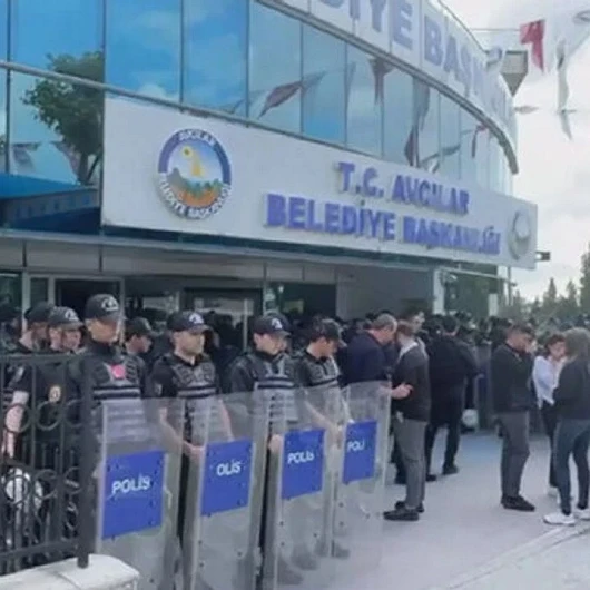 Avcılar Belediyesi'ne 'ihaleye fesat' operasyonu: 5 gözaltı