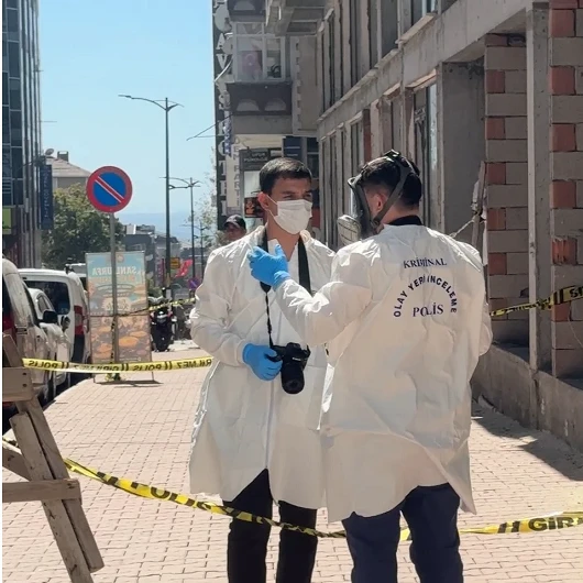 Avcılar'da İnşaat Halindeki Binada Erkek Cesedi Bulundu