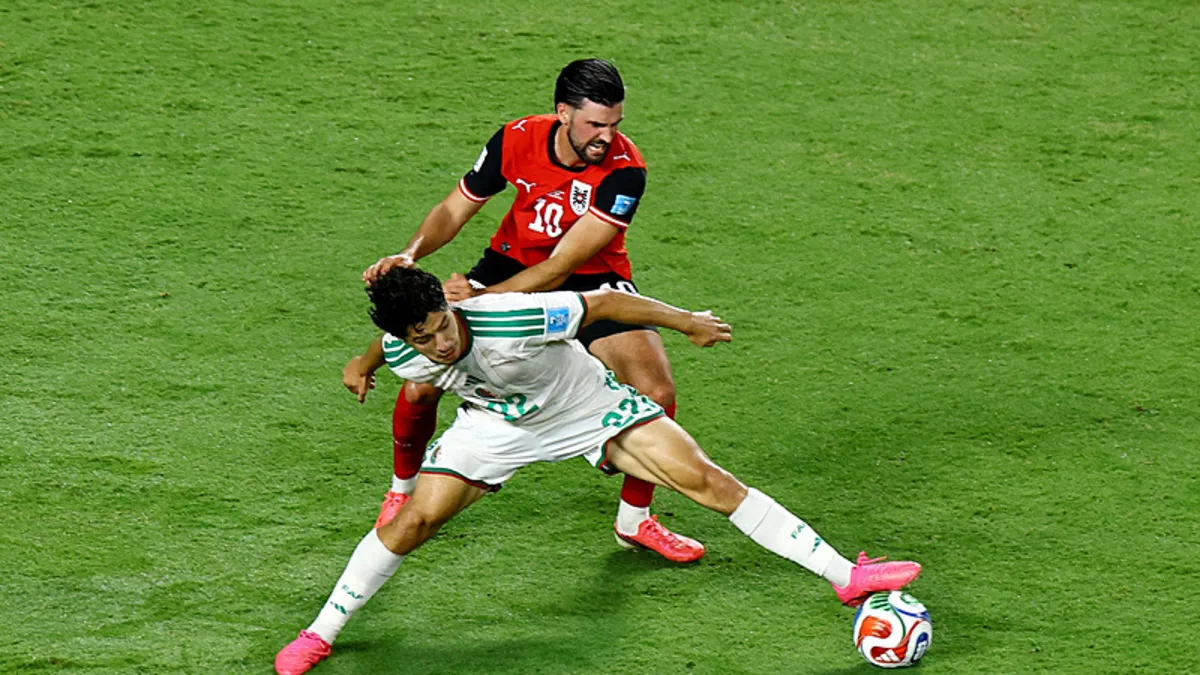 Avusturya ve Cezayir nefes kesti: 3-3! İkisi de gruptan çıktı