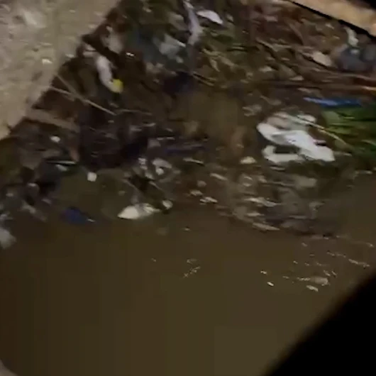 Ayazağa'da binanın temelinden dere geçtiği ortaya çıktı
