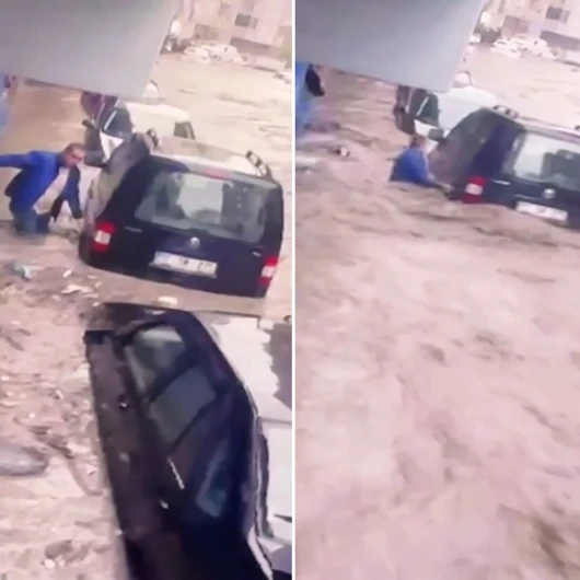 Ayazağa'da sel felaketi: Araçlar üst üste, vatandaş sulara kapıldı