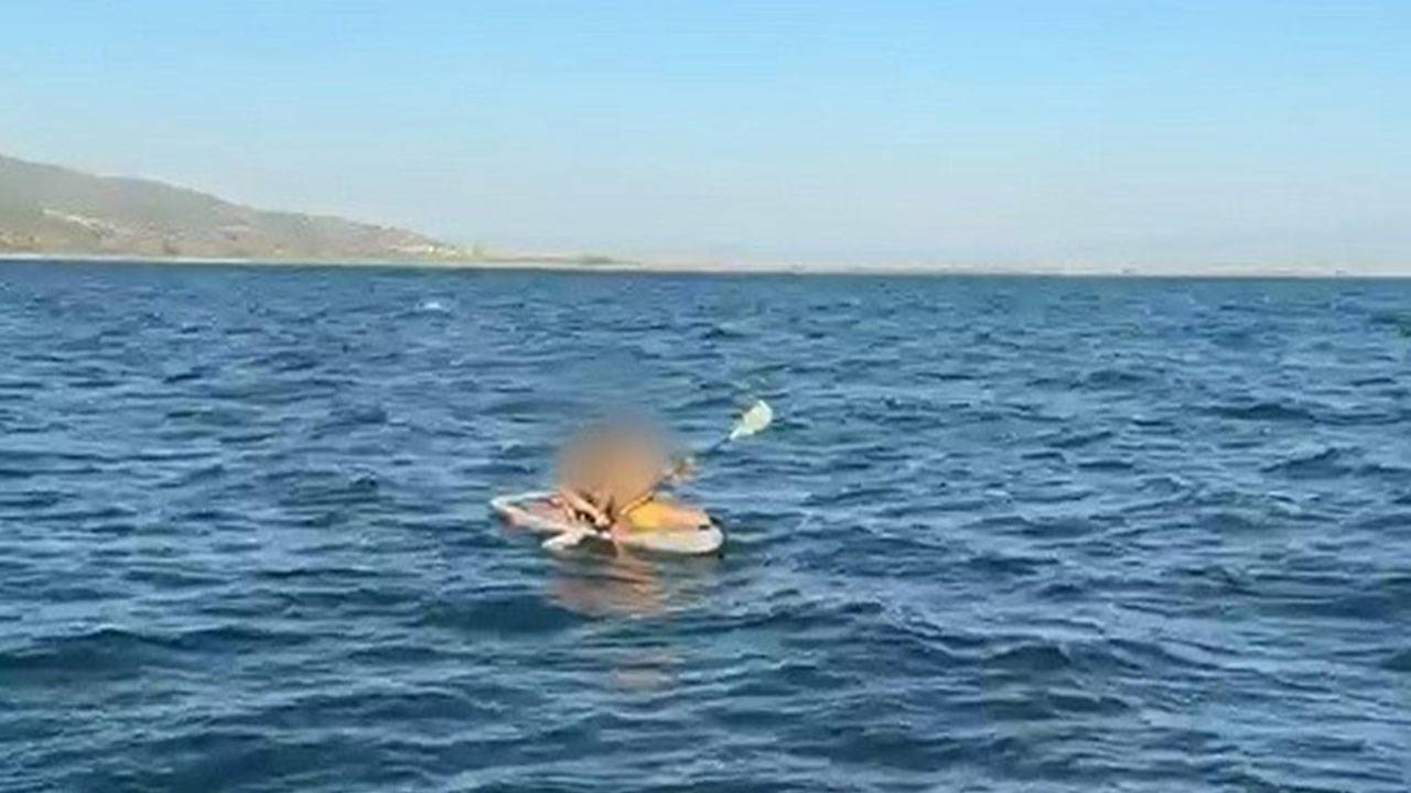 Aydın'da kürek sörfünde akıntıya kapılan 2 kişiyi Sahil Güvenlik kurtardı