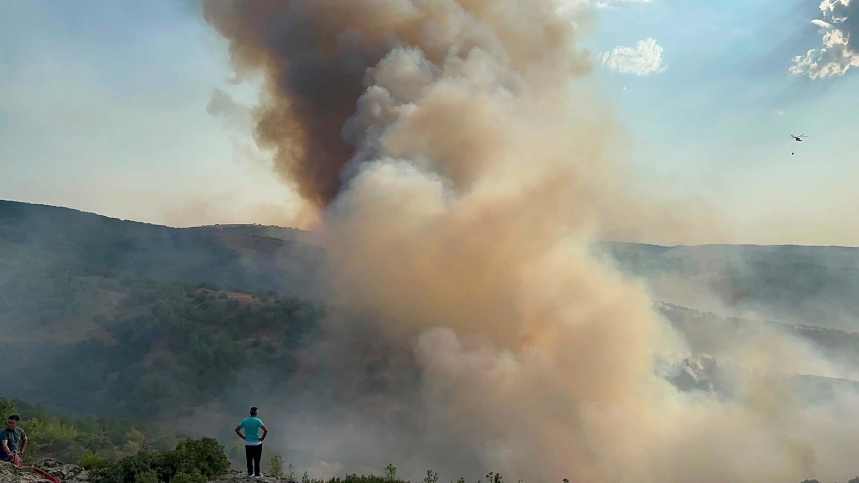 Aydın Kuyucak'ta Orman Yangınına Havadan ve Karadan Müdahale