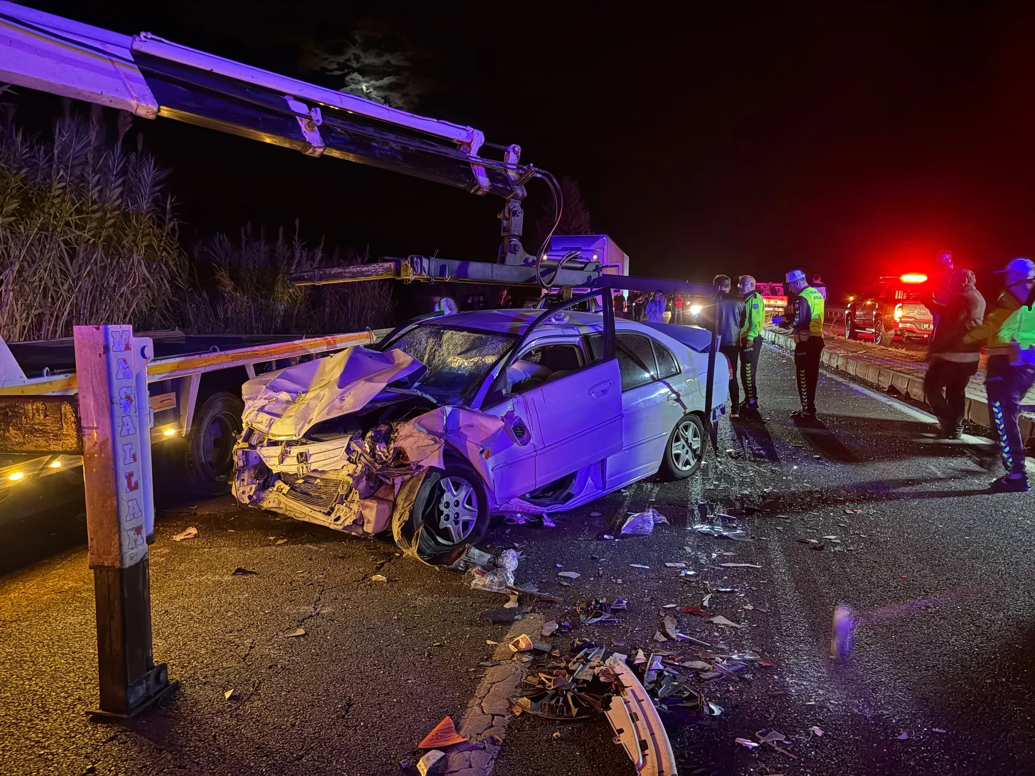 Aydın Nazilli'de Alkollü Sürücü Kaza Yerine Daldı: 12 Yaralı